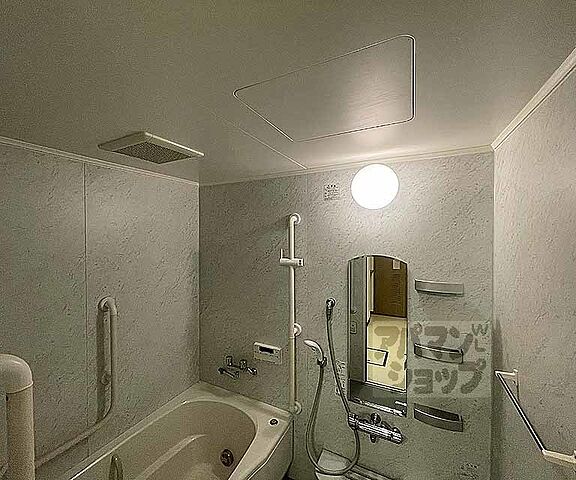 浴室