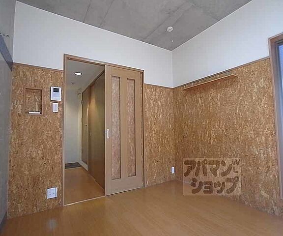 寝室