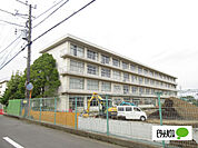 中学校「秦野市立西中学校まで1540m」