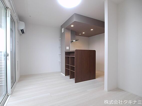 レガーロ_内装_1