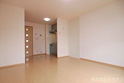 エザンスTH 102 1階ワンルームのリビング/ダイニング