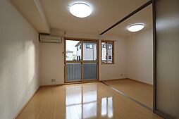 グリーンリーフ 101 1階1LDKのリビング/ダイニング