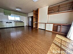 河増町O貸家 3LDKのリビング/ダイニング