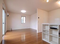 ファベルテンポ和田東　A棟 001 3LDKのリビング/ダイニング