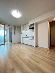 アミリー伊倉本町 1階1LDKのリビング/ダイニング