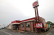 ガスト長府店（598m）