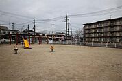 川中東部公園（884m）