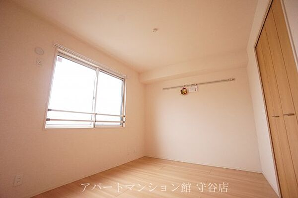 apartment 茨城県坂東市岩井5097-4
岩井の賃貸情報を見る
物件地図