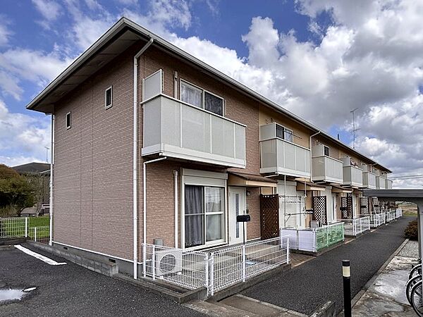 apartment 茨城県下妻市福田2131-65
福田の賃貸情報を見る
物件地図