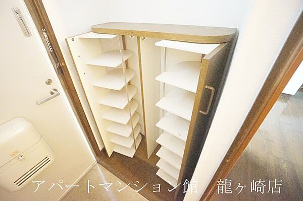 apartment 茨城県稲敷市高田970-2
高田の賃貸情報を見る
物件地図