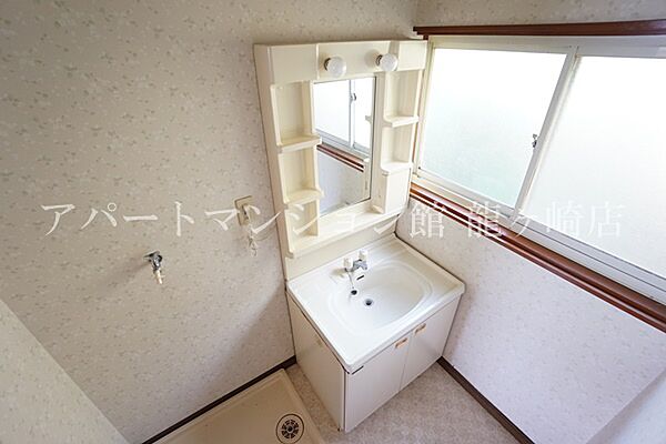 apartment 茨城県稲敷市中山4966-2
中山の賃貸情報を見る
物件地図