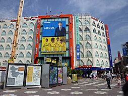 【家電製品】ビックカメラ柏店まで777ｍ