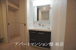 オリエンス