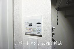 ディーセントI