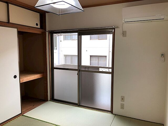 寝室