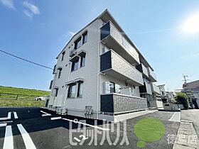 徳島県徳島市上吉野町１丁目（賃貸アパート1LDK・1階・42.79㎡） その1