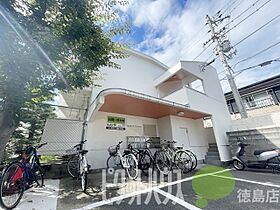 メゾンオレンジ1  ｜ 徳島県徳島市山城町東浜傍示（賃貸マンション1K・2階・20.00㎡） その1