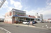 スーパー「マルナカ矢三店まで1309m」