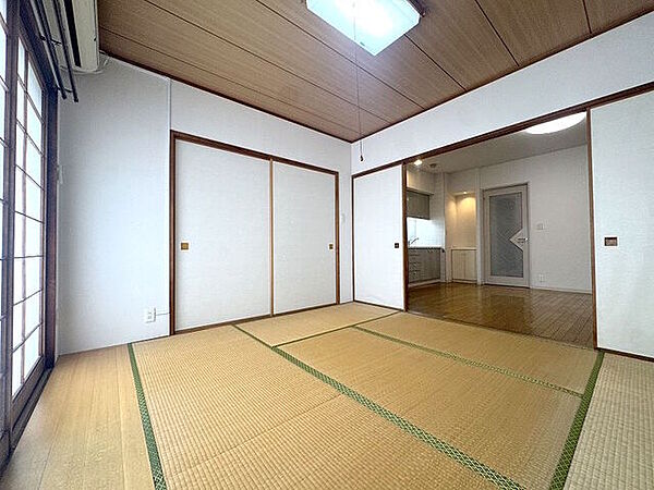 寝室を拡大表示