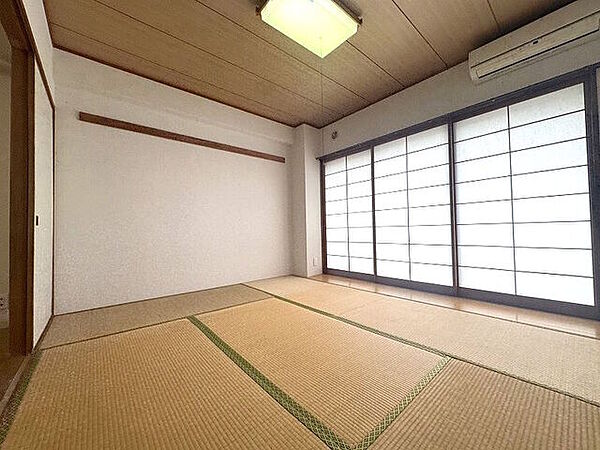 寝室を拡大表示