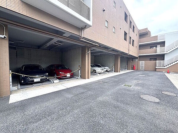 駐車場を拡大表示
