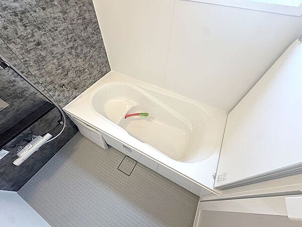浴室を拡大表示