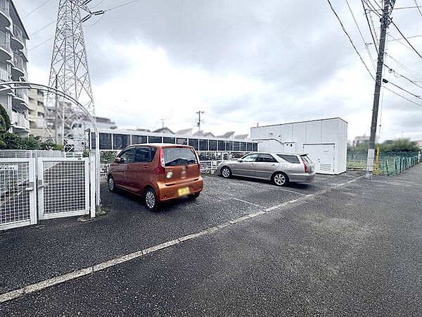 駐車場を拡大表示