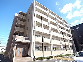 兵庫県明石市魚住町西岡（賃貸マンション1K・3階・30.96㎡） その1