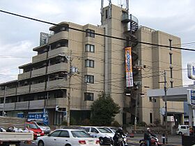 京都府京都市山科区上花山講田町（賃貸マンション2LDK・4階・57.96㎡） その1