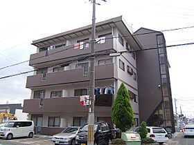 京都府京都市伏見区下鳥羽中円面田町（賃貸マンション2LDK・1階・48.00㎡） その1