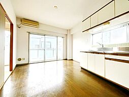 JR南武線 稲田堤駅 徒歩11分の賃貸マンション 1階2LDKのリビング/ダイニング