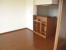 京王線 東府中駅 徒歩27分の賃貸マンション 1階1LDKのリビング/ダイニング