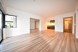 JR中央線 三鷹駅 徒歩12分の賃貸マンション 3階3LDKのリビング/ダイニング