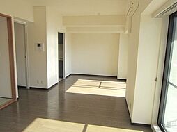 京王線 府中駅 徒歩13分の賃貸マンション 1階3SLDKのリビング/ダイニング