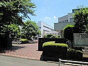 実践女子短期大学 1085m