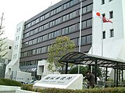 稲城市役所 493m