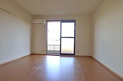 ヴィラデルニエ 201 2階1Kのリビング/ダイニング