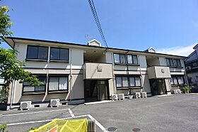 ラ・モンターニュ招提  ｜ 大阪府枚方市招提元町３丁目36-22（賃貸アパート2LDK・1階・56.06㎡） その1