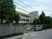 八幡市立橋本小学校（883m）