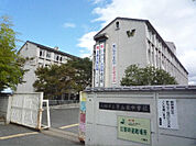 八幡市立男山東中学校（1471m）