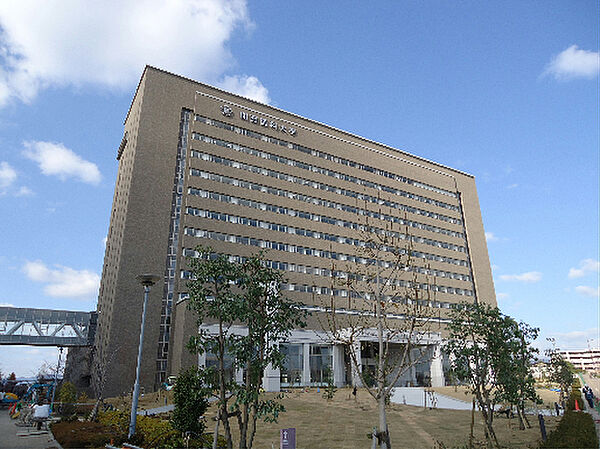 画像16:私立関西医科大学枚方キャンパス（974m）