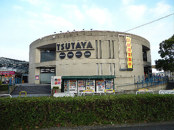 画像10:TSUTAYA ベルパルレ国道1号線店（997m）