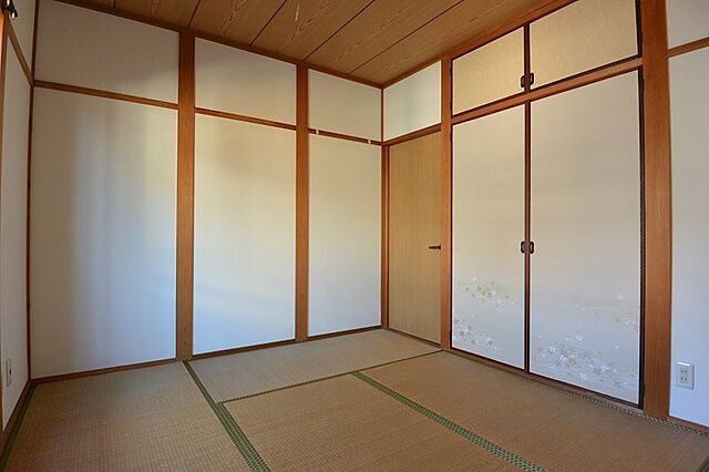 寝室