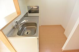 ピュア　ファウンテン　ヴィラIII 1階ワンルームのリビング/ダイニング