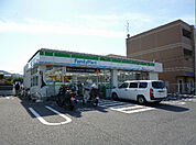 ファミリーマート 交野森北一丁目店（784m）