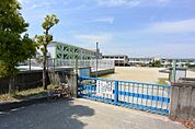 交野市立星田小学校（446m）
