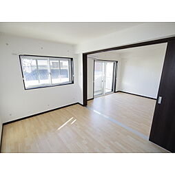 コンフォーティア広丘 2階2LDKのリビング/ダイニング