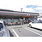 コンビニ「セブンイレブン松本平田東店まで654ｍ」