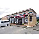 コンビニ「セブンイレブン信州山形店まで609ｍ」
