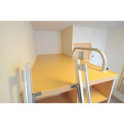 レオパレス虹 2階1Kのリビング/ダイニング